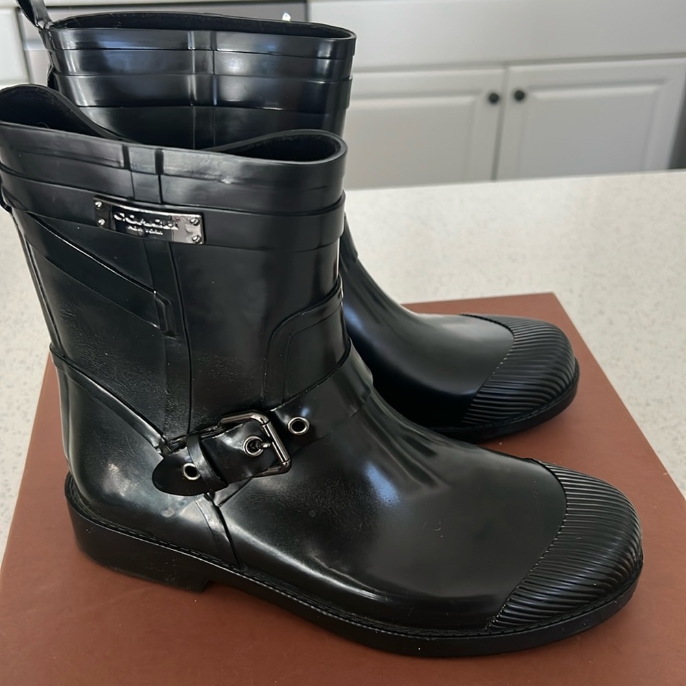 Coach Lester Shiny Rubber rain boots size 8